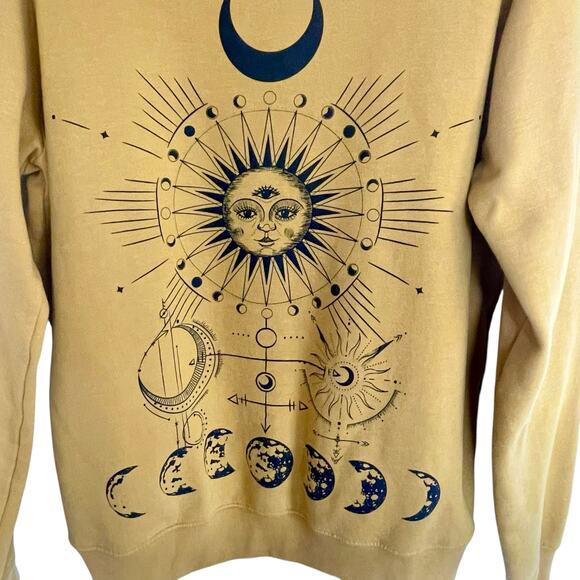 Blind Rooster Ravenheart Crewneck Sweatshirt Celestial Graphic Mustard Men LARGE - Picture 4 of 10
